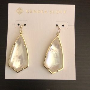 Kendra Scott Carla Earrings